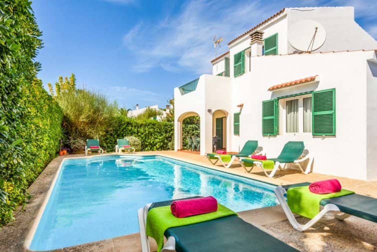 Villa for rent in Menorca