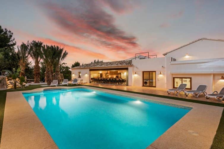 Villa for rent in Costa Blanca