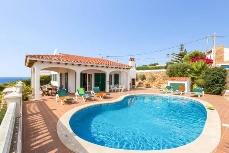 Villa for rent in Menorca