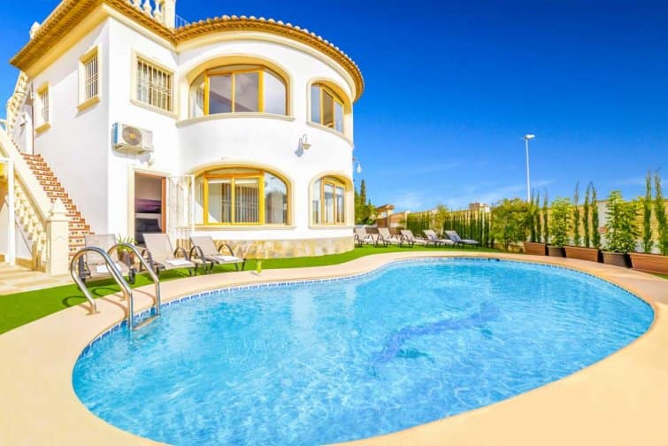 Villa for rent in Costa Blanca