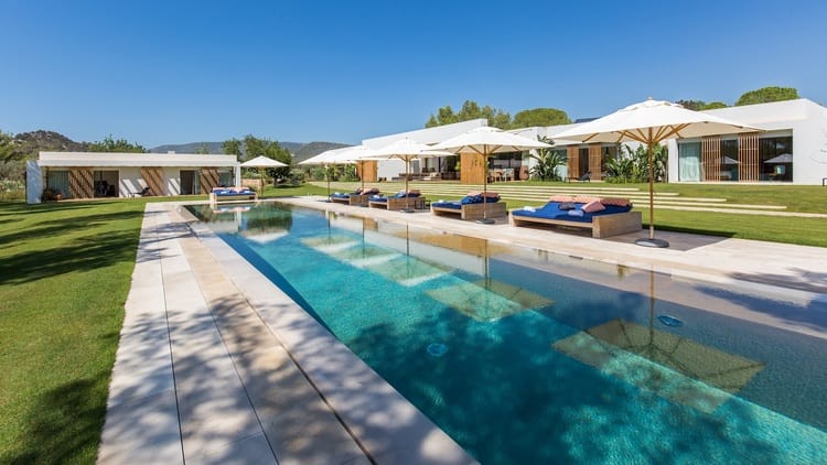 The-Villa-Collection-luxury-villa-Ibiza-2-1