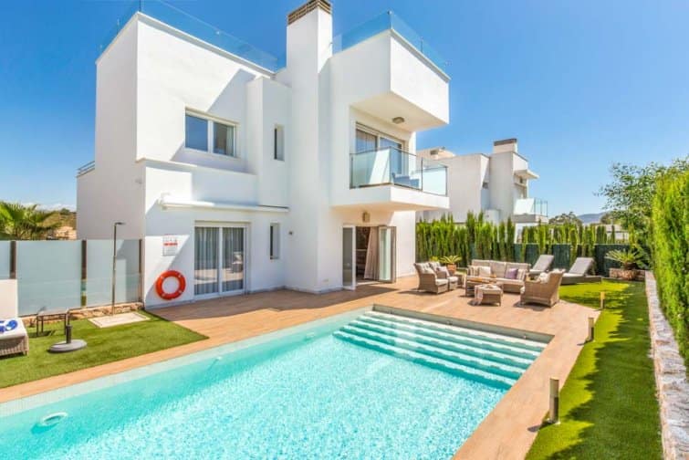 Villa for rent in Costa Calida