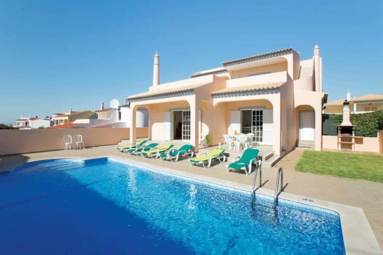 Villa for rent in Algarve