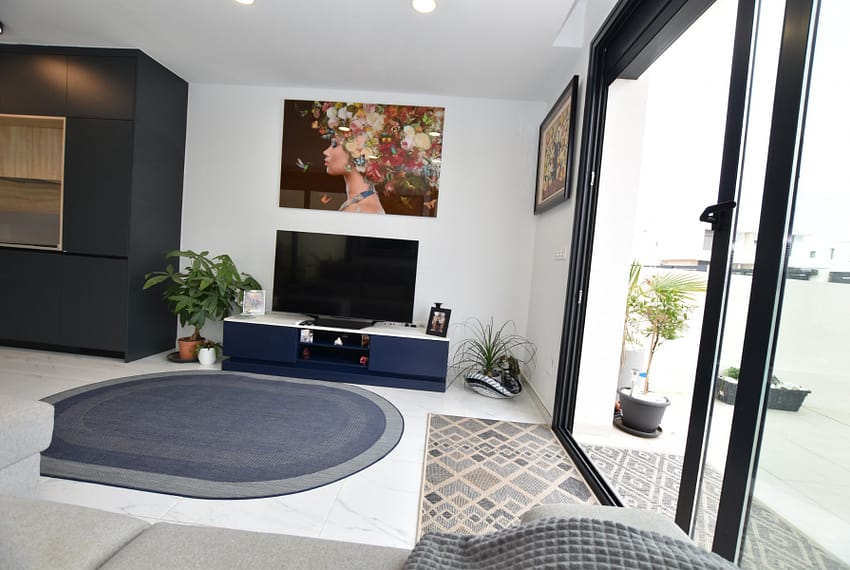 CC1-30094-210-image-6