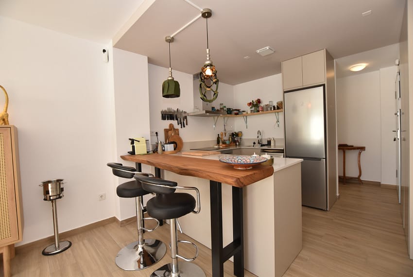 CC1-30085-210-image-10