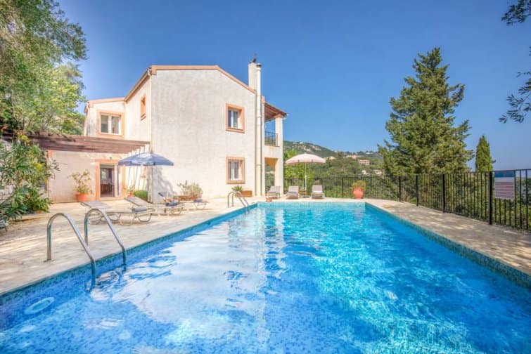 Villa for rent in Corfu