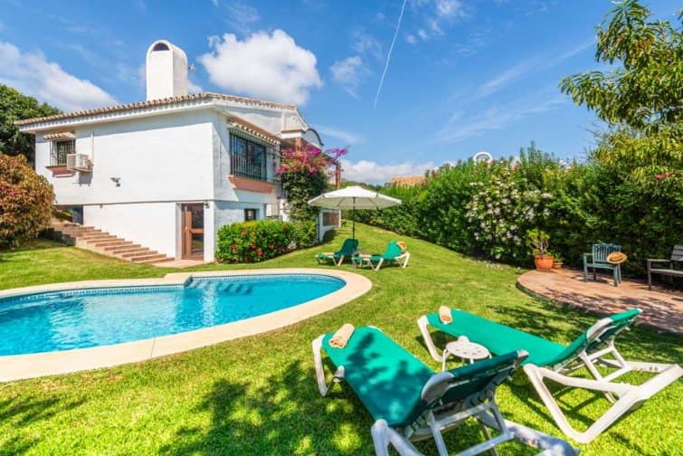 Villa for rent in Costa Del Sol