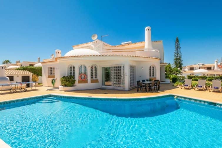 Villa for rent in Algarve