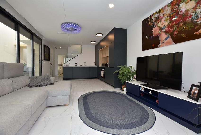 CC1-30094-210-image-3