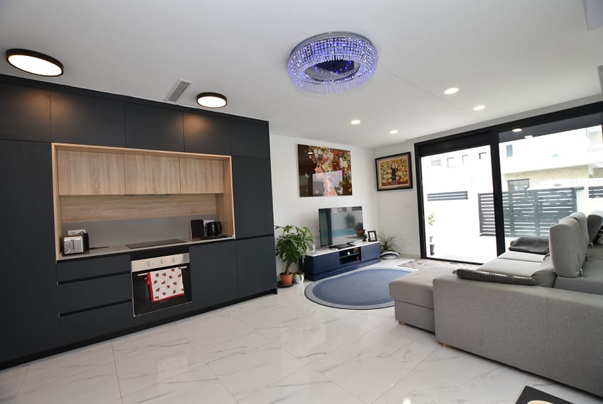 CC1-30094-210-image-7