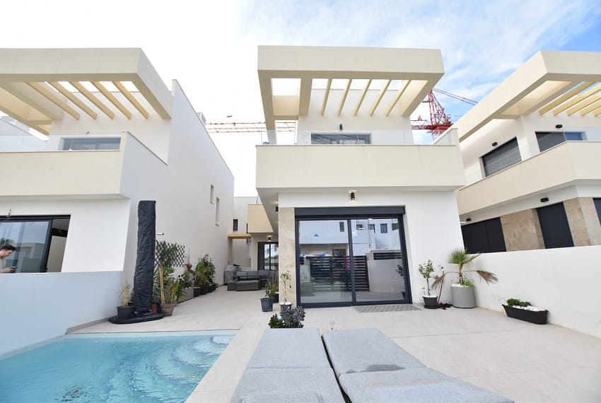 CC1-30094-210-image-40