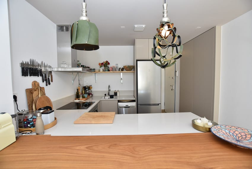 CC1-30085-210-image-7