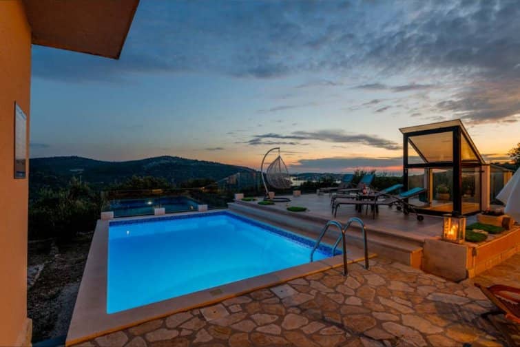 Villa for rent in Croatia