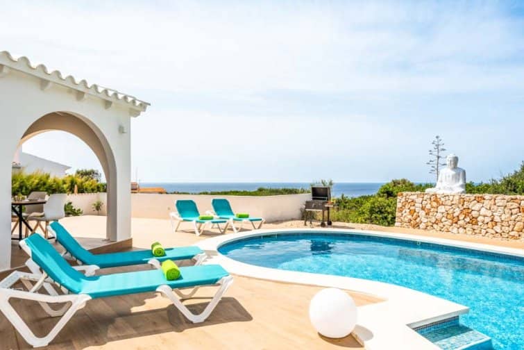 Villa for rent in Menorca