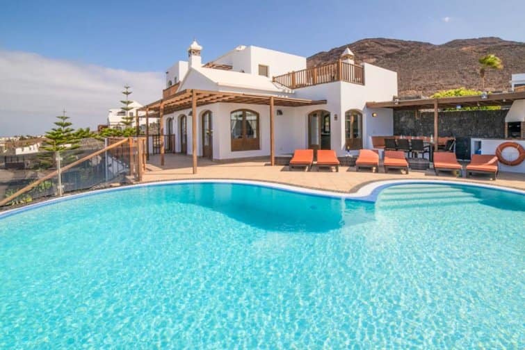 Villa for rent in Lanzarote