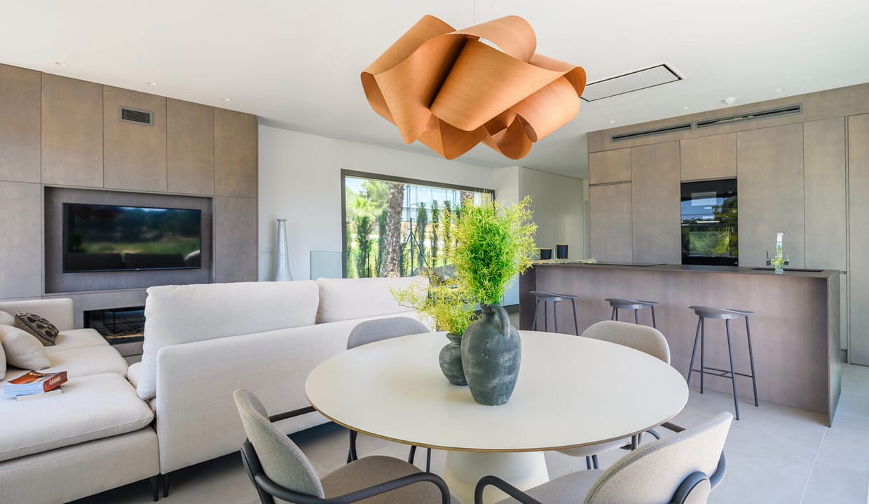 hh66980263-01-image-18