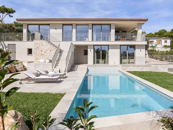 Exquisite Villa Palmanova Mallorca