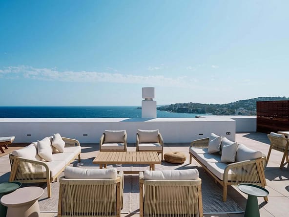 Luxury Penthouse “The View” – Beachfront Living, Close to Palma, with 130 m² Private Rooftop Terrace
