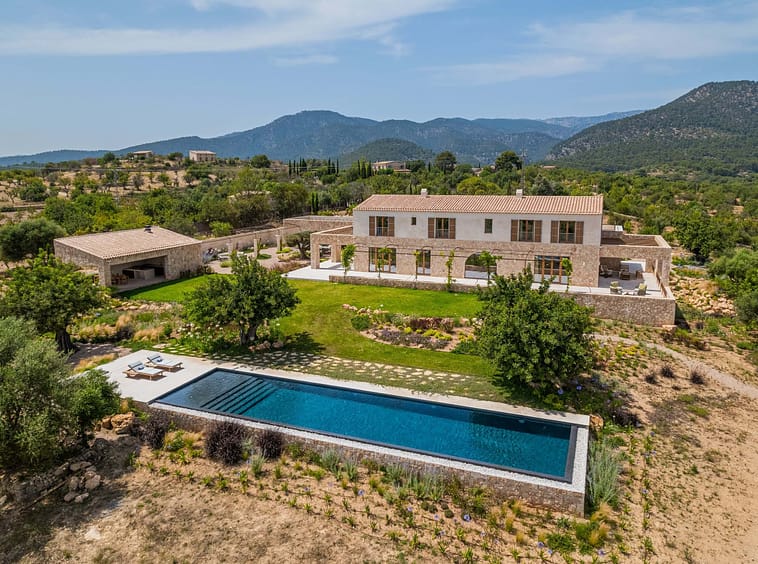 Elegant Estate Santa Maria