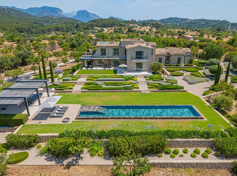 Property Santa Maria del Cami