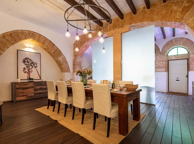 Elegant Townhouse in Palma