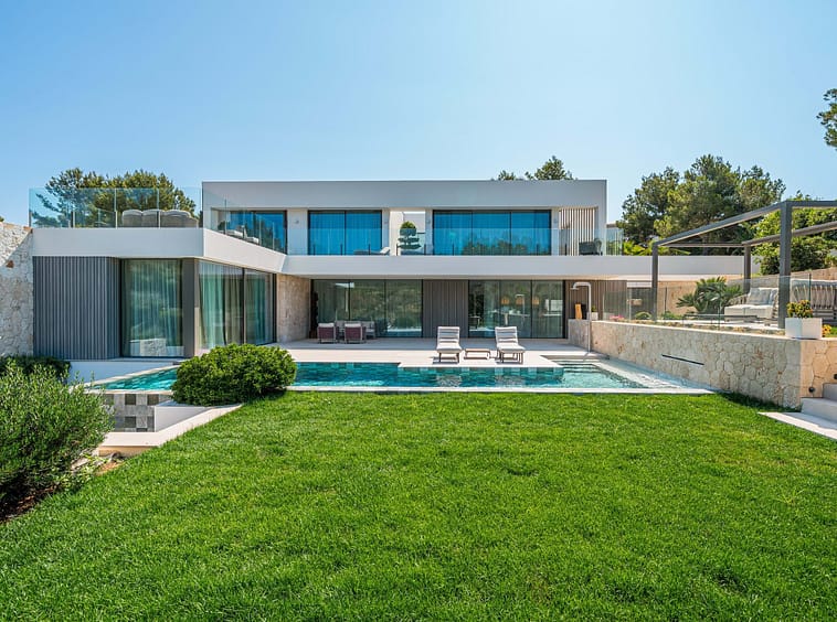 Luxury Villa Cala Vinyas Mallorca