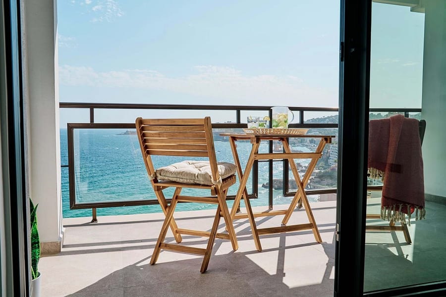 Luxury Penthouse “The View” – Beachfront Living, Close to Palma, with 130 m² Private Rooftop Terrace