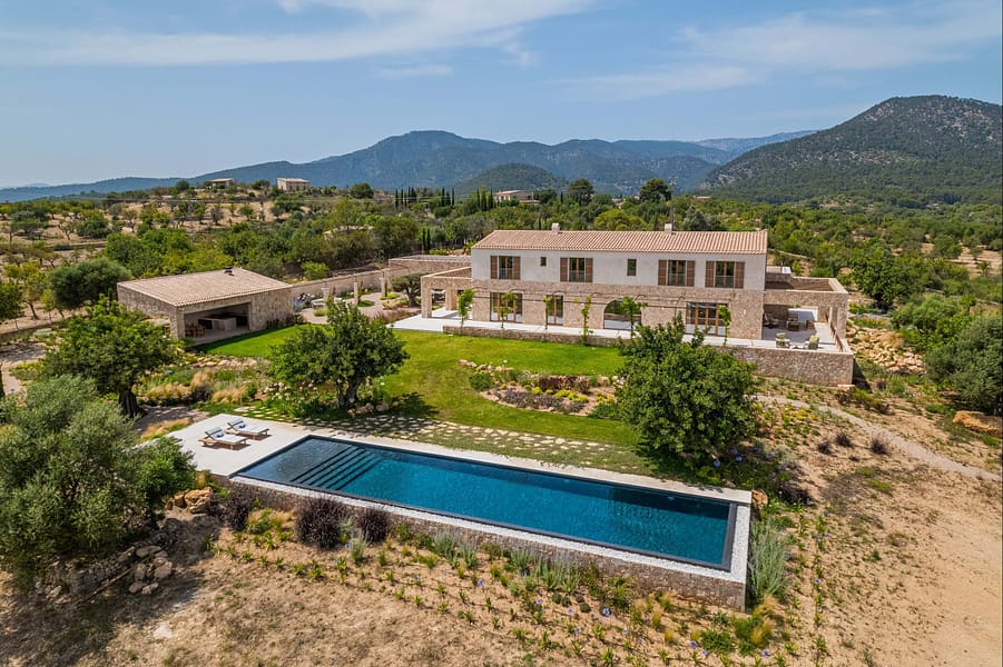 Elegant Estate Santa Maria