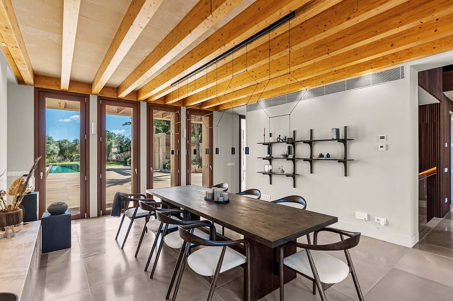 Finca Es Castell – The southeast of Mallorca at its finest: Calm, exclusive, and full of quality of life.