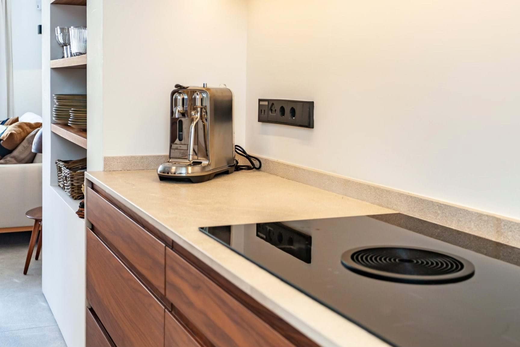 Luxury New-Build Townhouse in El Molinar – Just 120m from the Beach