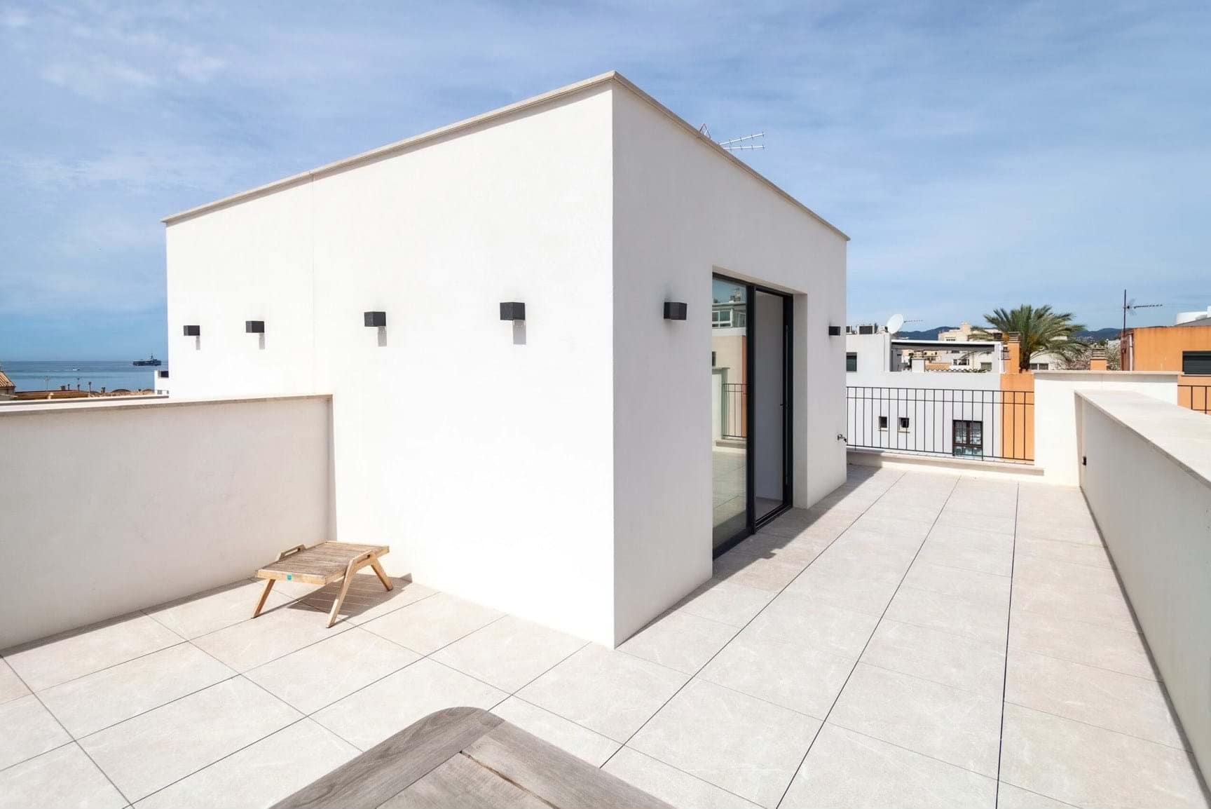 Luxury New-Build Townhouse in El Molinar – Just 120m from the Beach