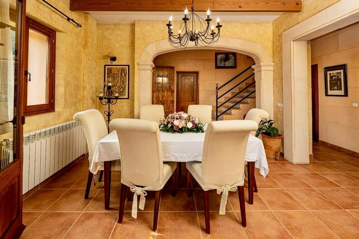 Villa with Infinity Pool in Cala Deià