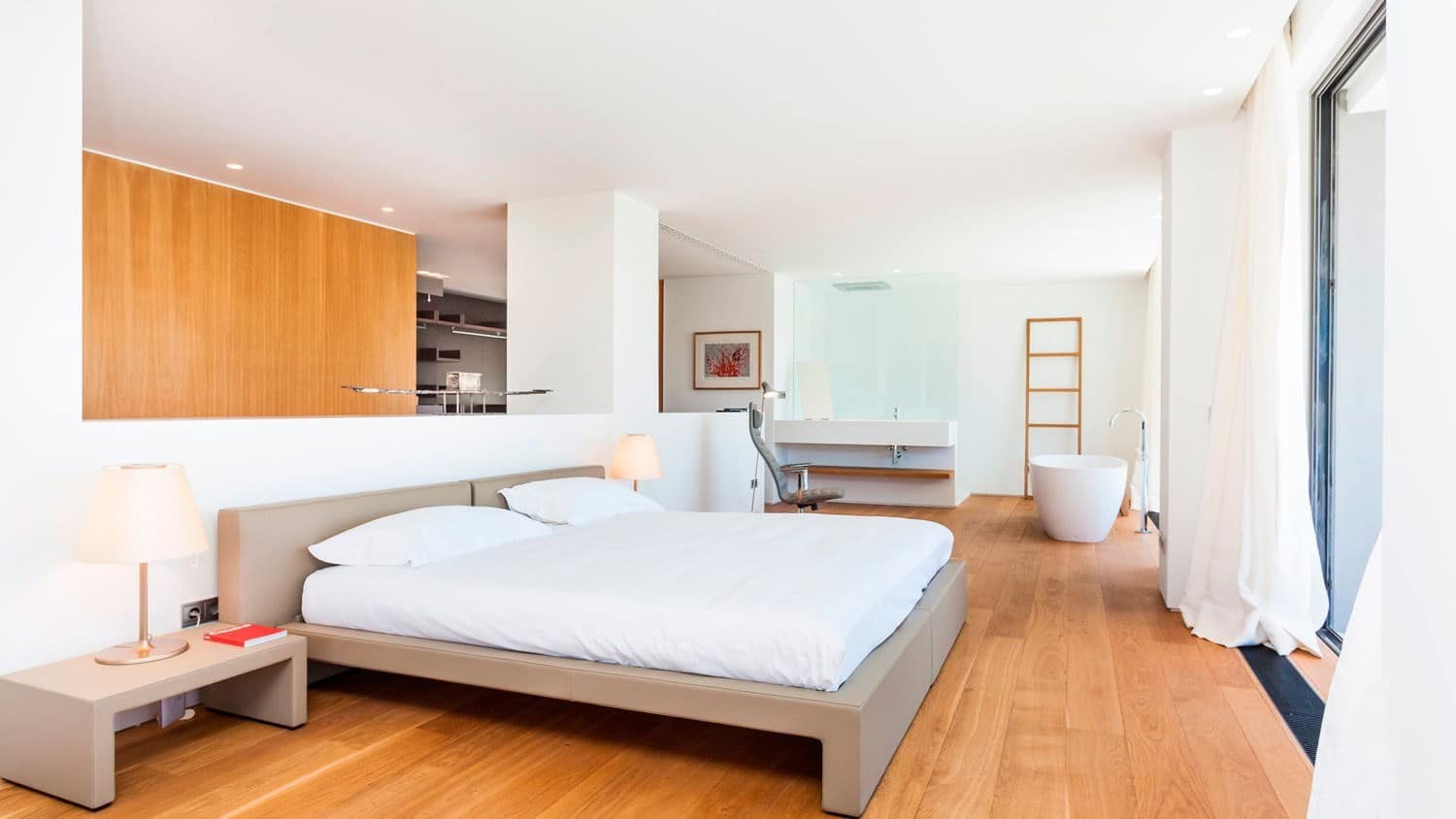 Beachfront Modern Luxury Villa with Spectacular Views in Camp de Mar