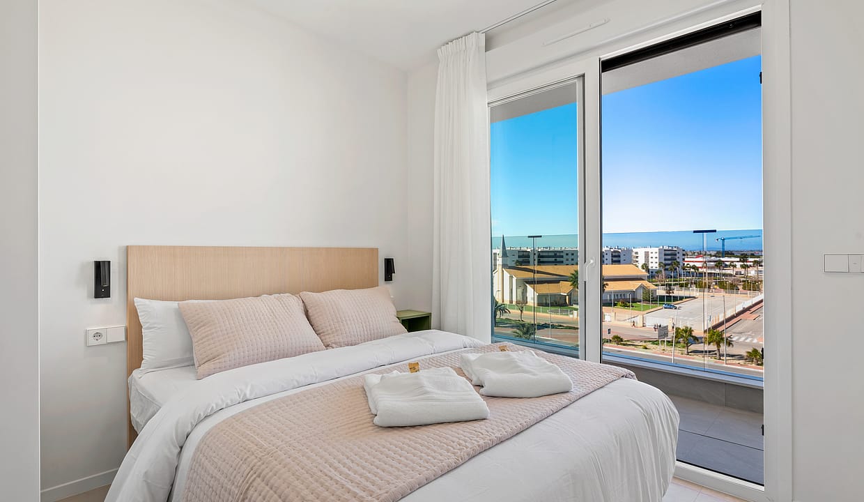 hh81526553-02-image-45