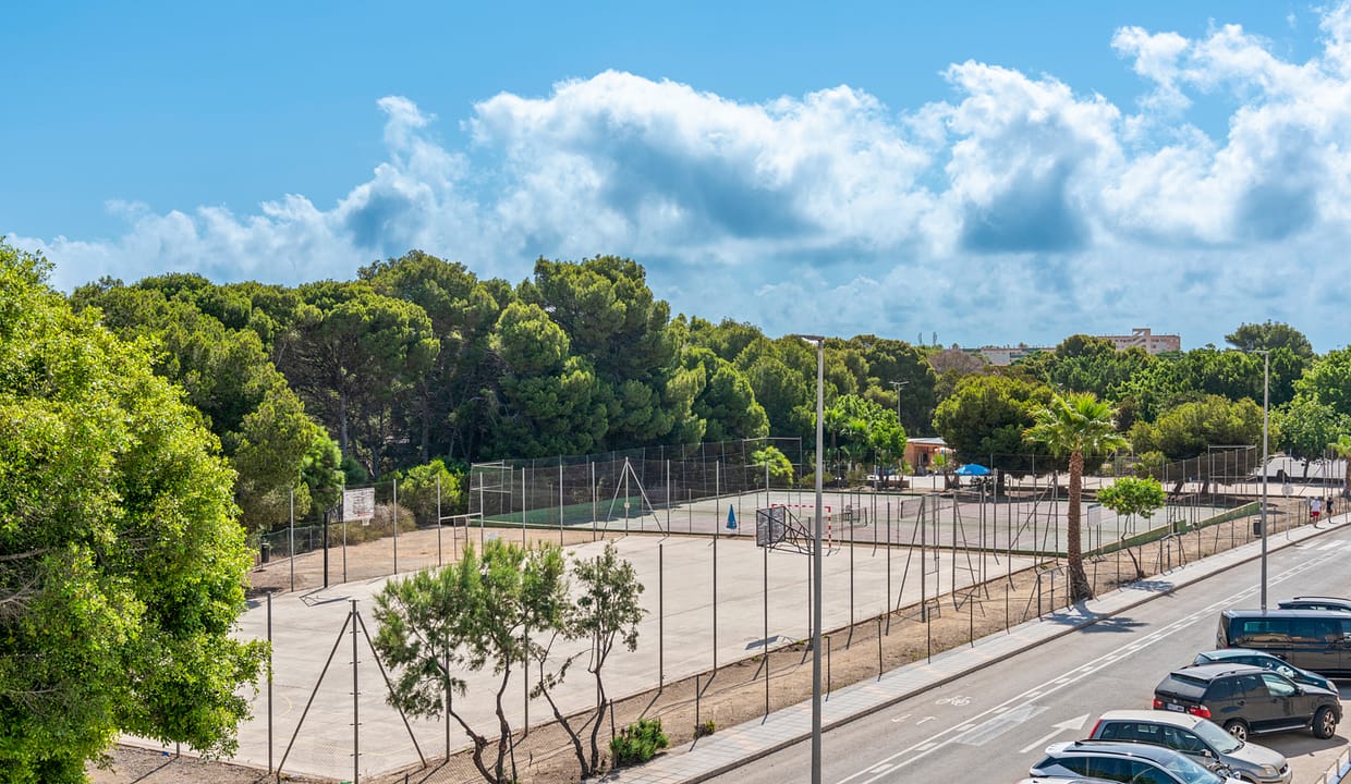 hh63389860-01-image-15