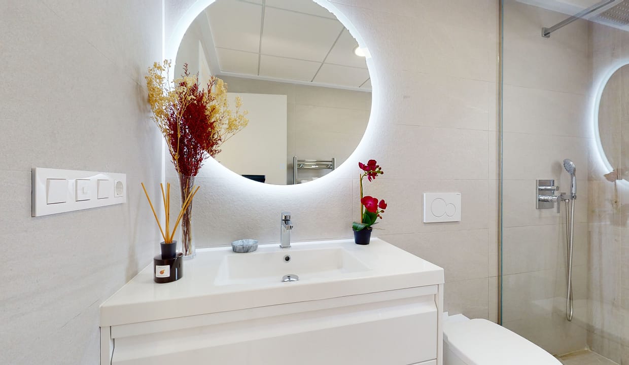 hh79601073-01-image-7