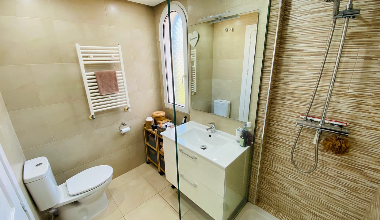 Photo 27-4-26, 10 46 02