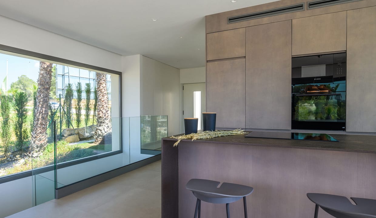 hh66980263-01-image-19