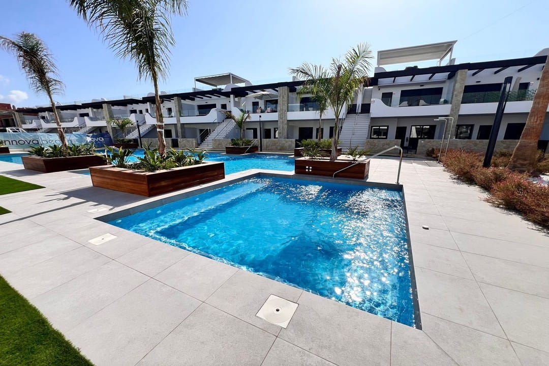 3 Bedrooms Apartment in Pilar De La Horadada