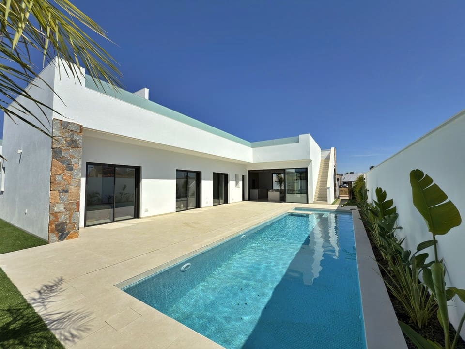 3 Bedrooms House in Los Alcazares