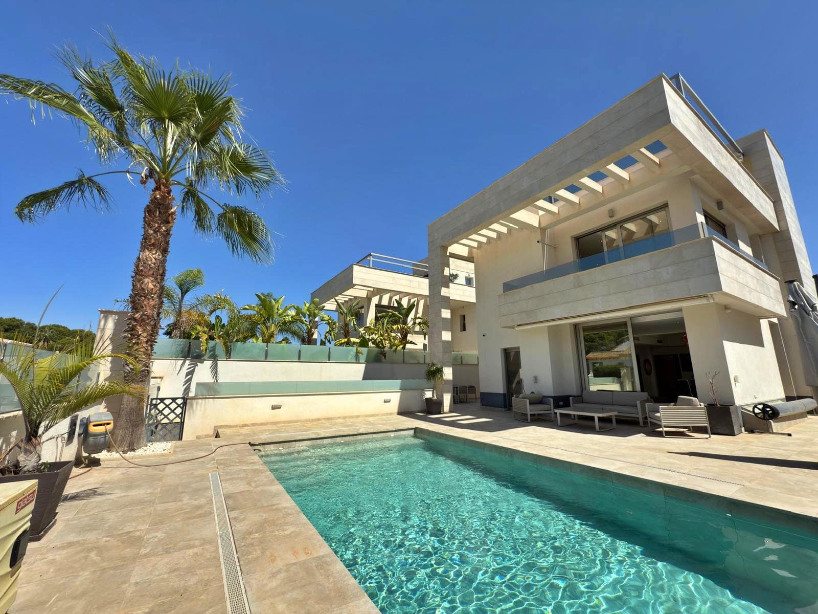 5 Bedrooms House in Villamartin