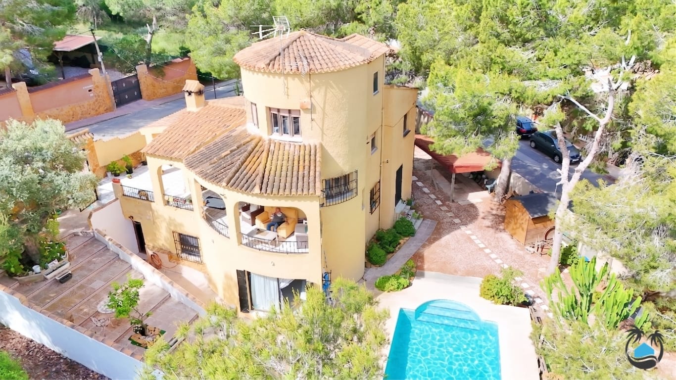 5 Bedrooms House in Villamartin