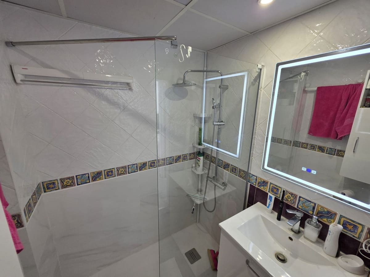 2-slaapkamerappartement aan zee in San Luis de Sabinillas in San Luis de Sabinillas - foto 9