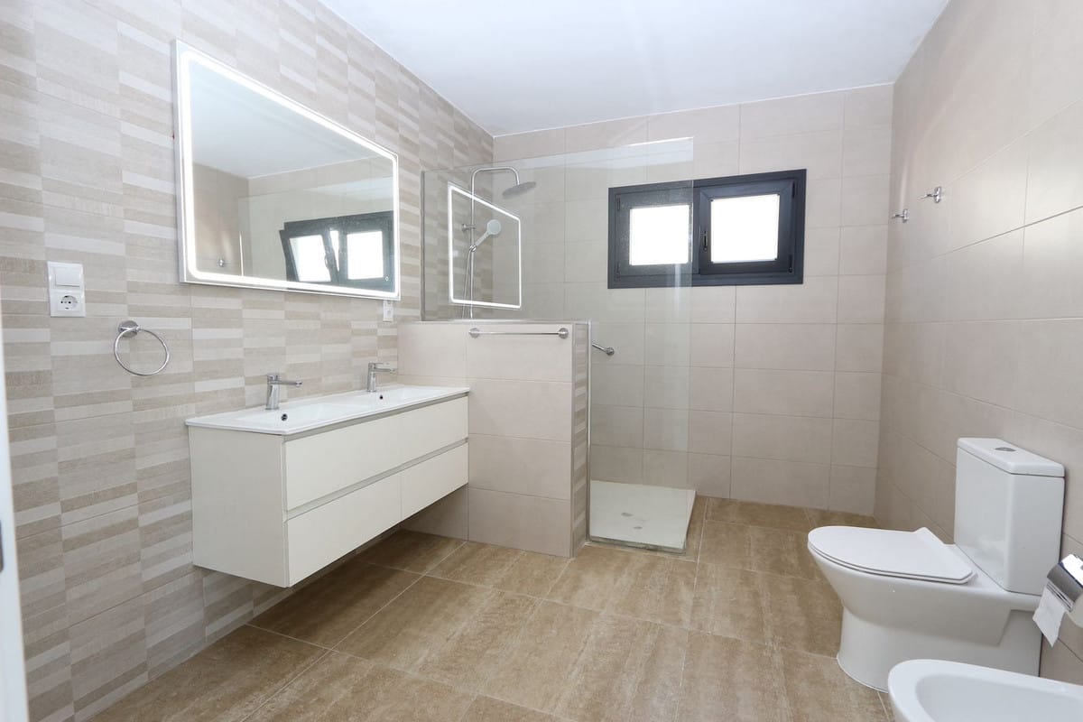 Vrijstaande villa met 3 slaapkamers in Riviera del Sol in Riviera del Sol - foto 16