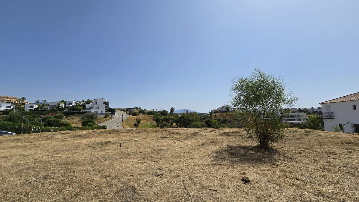 Plot in Estepona in Estepona - foto 3