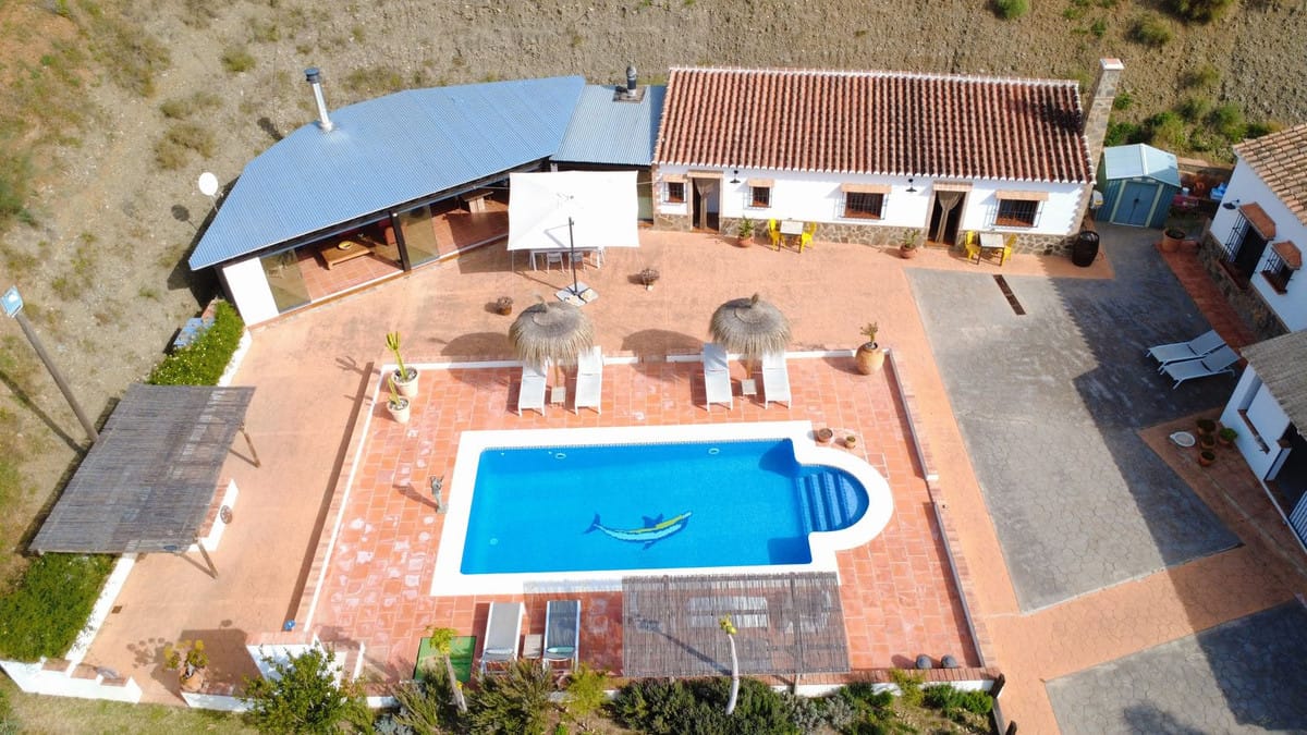 6-slaapkamer villa in Álora met volledig vergunde B&B in Alora - foto 3