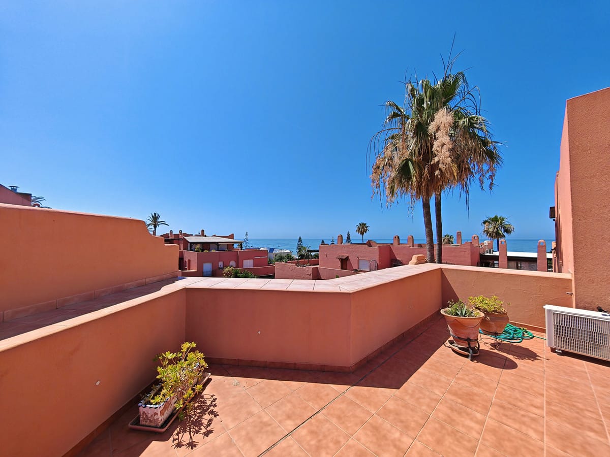 Duplex-appartement met 3 slaapkamers in Marbella in Marbella - foto 9