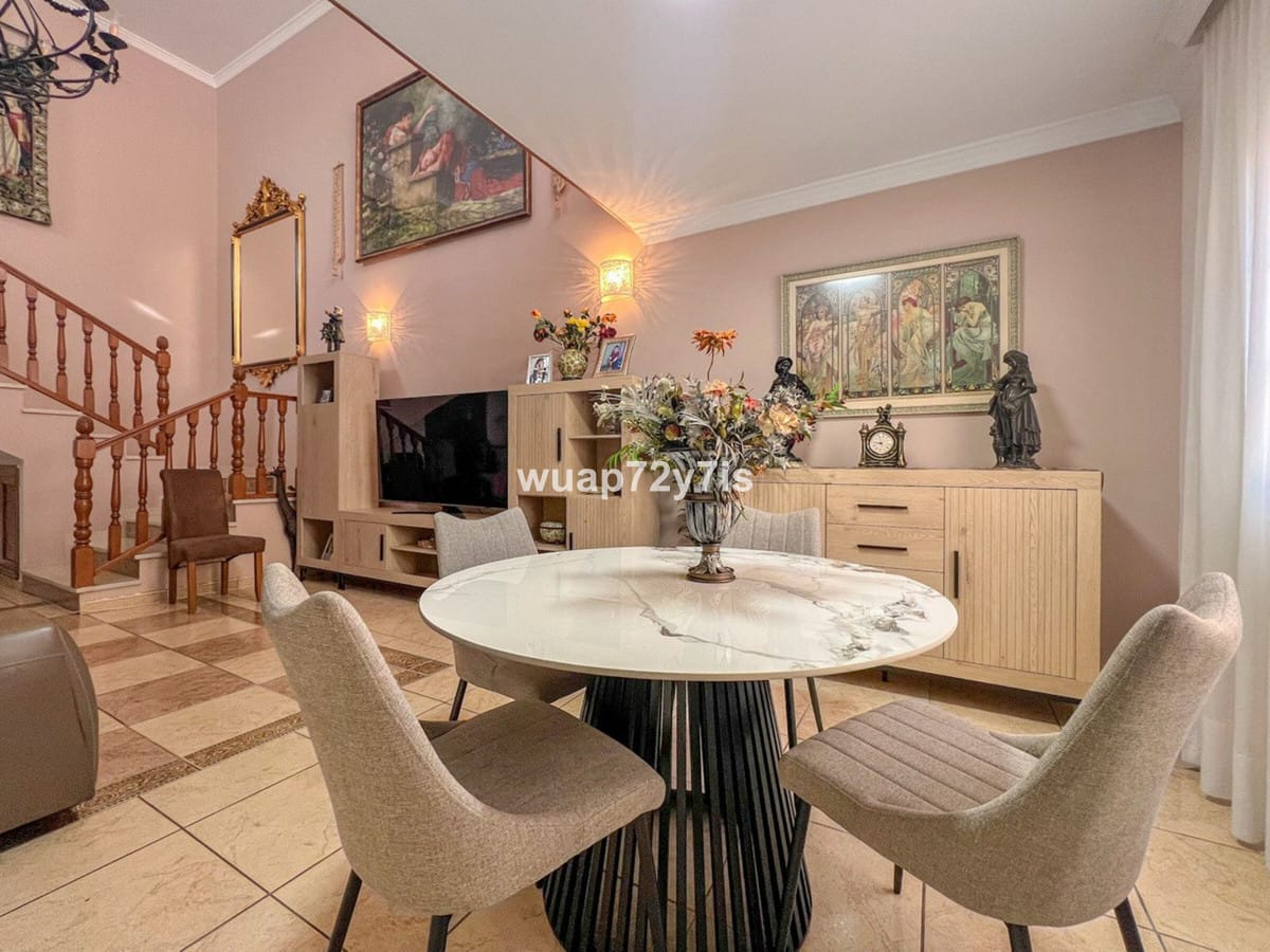 Villa met 5 slaapkamers in Estepona in Estepona - foto 9