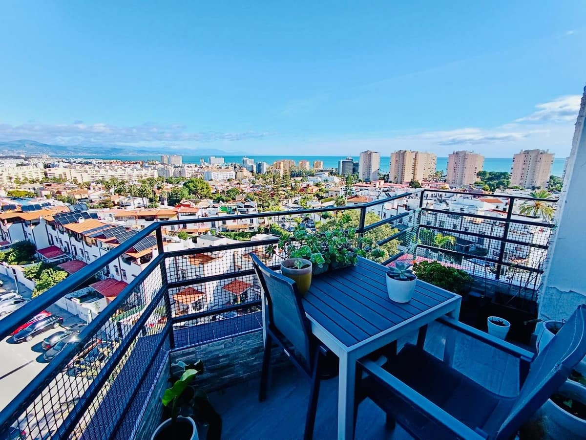Exclusieve designer duplex penthouse met drie terrassen en zeezicht in Torremolinos in Torremolinos - foto 3