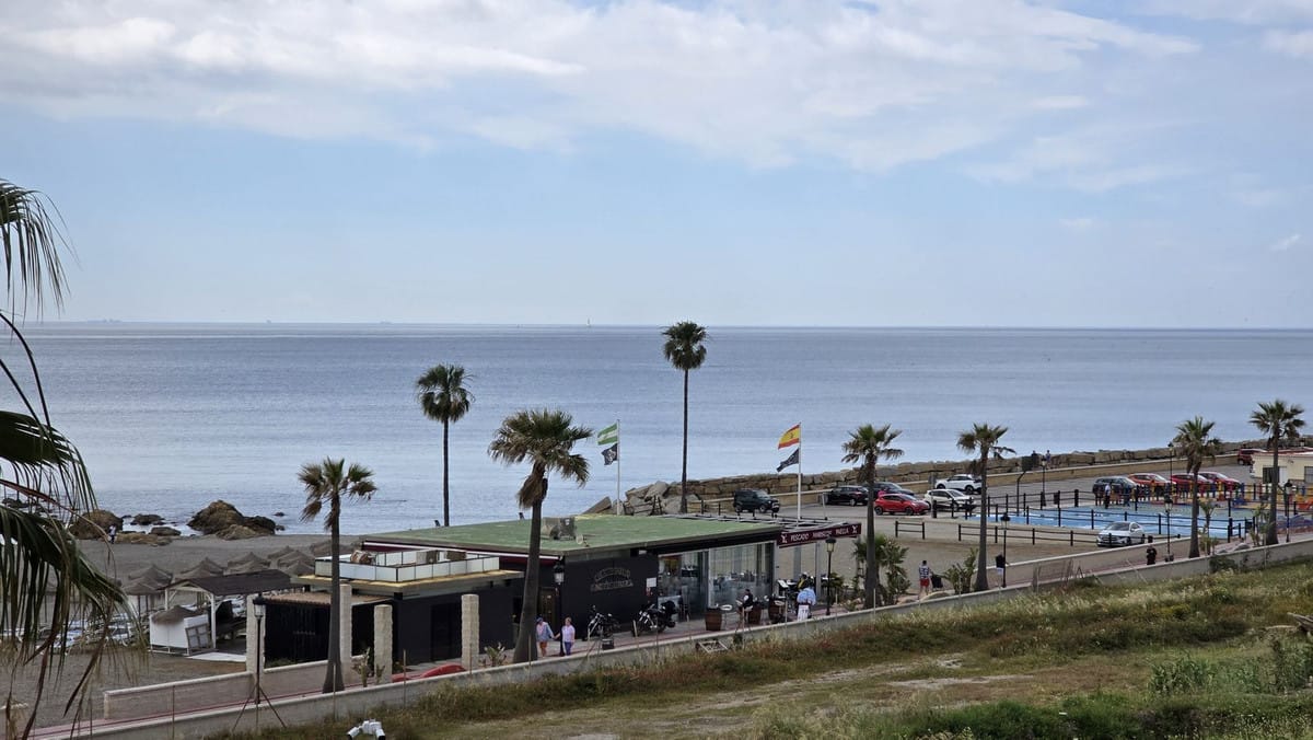 Appartement met 2 slaapkamers in La Duquesa in La Duquesa - foto 8